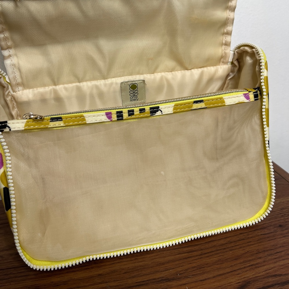 Yellow Bee Print Cosmetic Pouch - Picture 5 of 14